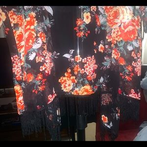 Beauty floral coverall!